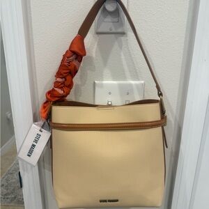 NWT Steve Madden Cream Shoulder Bag with Tan Trim and Orange Scarf